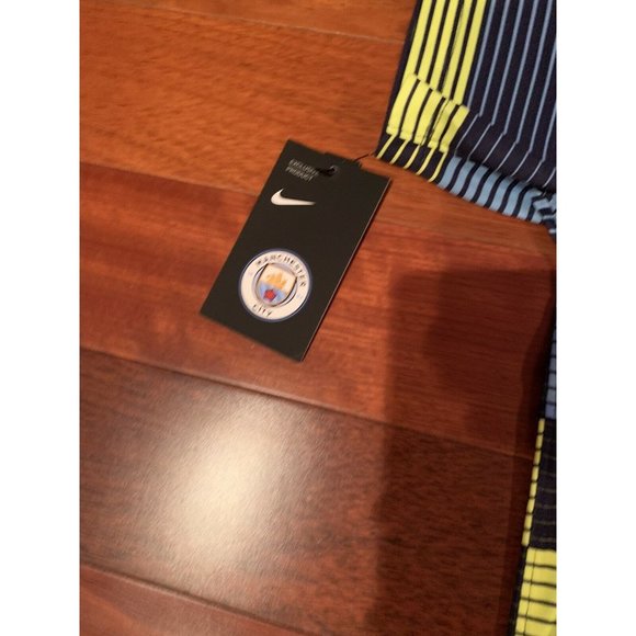 Nike Blue and Yellow Striped Men's Jersey - Picture 4 of 7